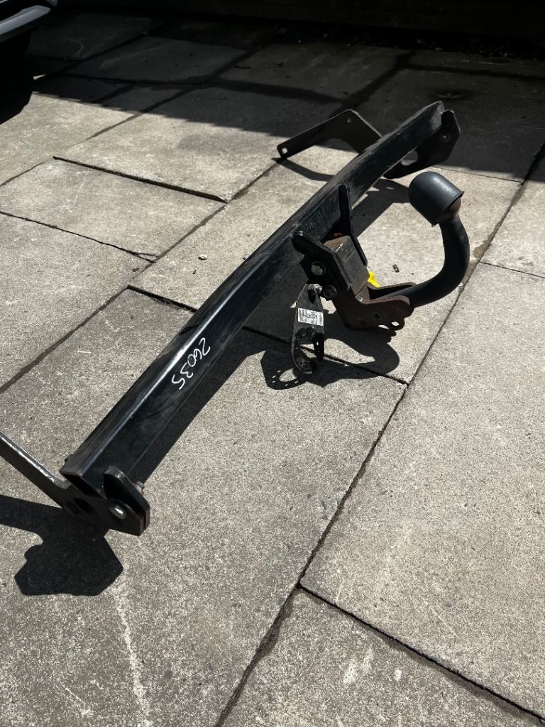 Umbra Rimorchi A50-x Towbar