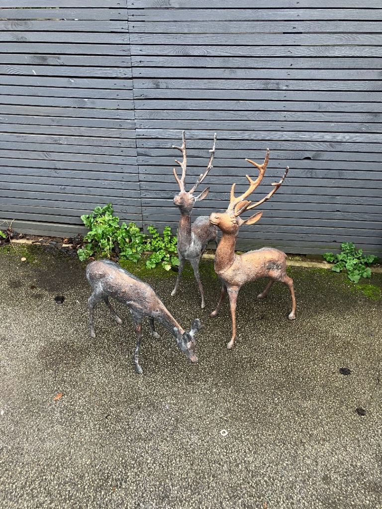 Deer garden metal ornament