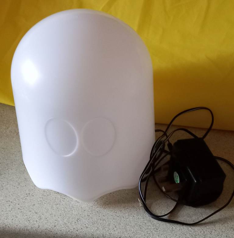 1 X Ghost Lamp