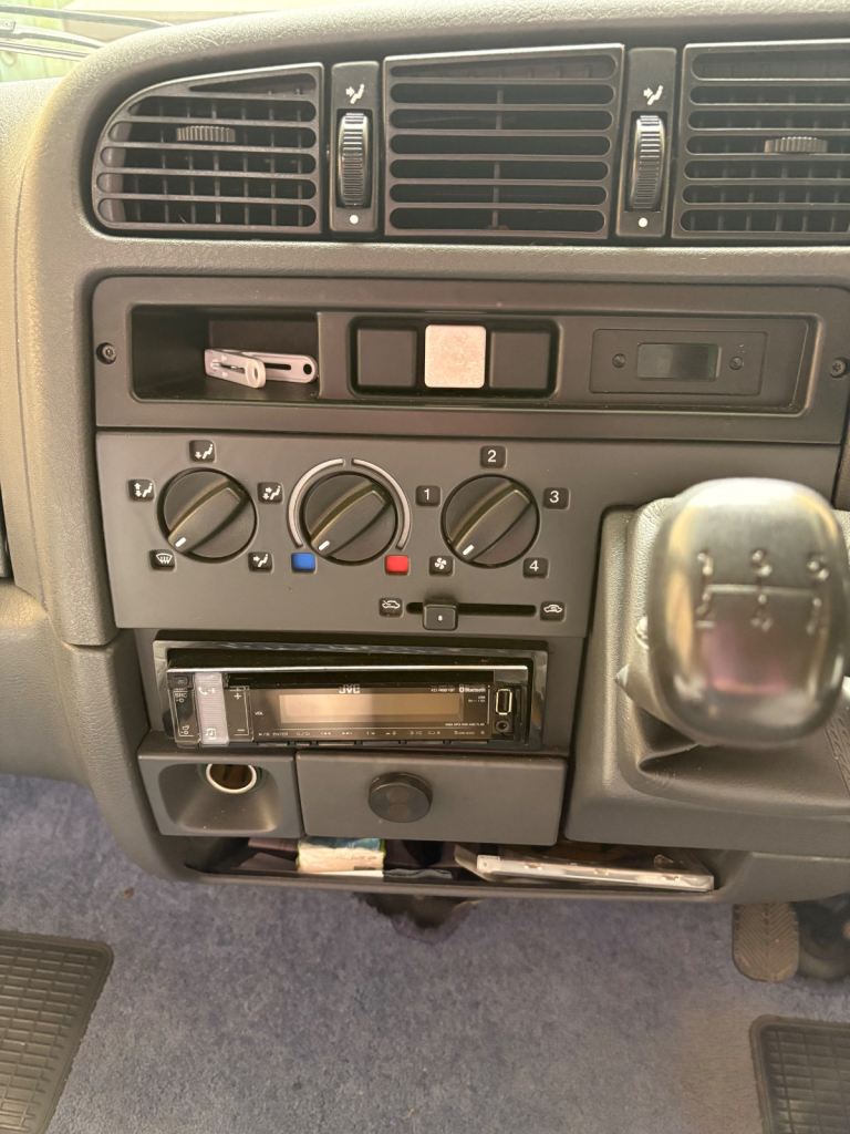 Peugeot, BOXER 320 LWB, 2000, 2446 (cc), full years MOT