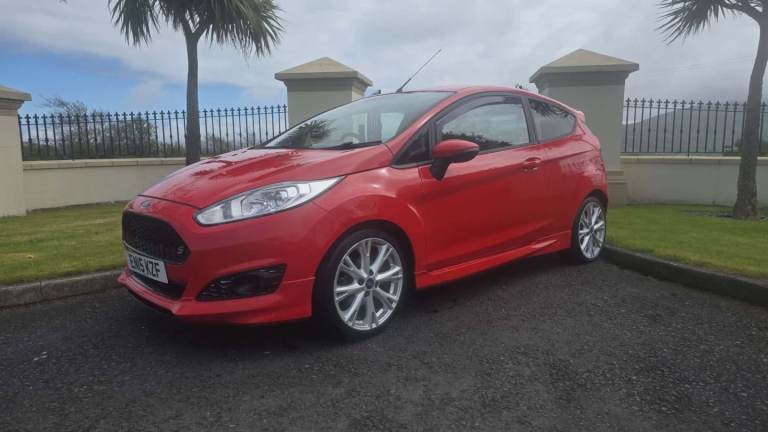 Ford, FIESTA, Hatchback, 2015, Manual, 998 (cc), 3 doors