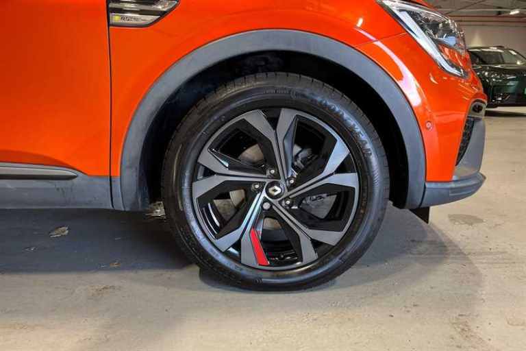 2022 Renault Arkana 1.6 E-TECH Hybrid 145 R.S. Line 5dr Auto COUPE PETROL/ELECTRIC Automatic