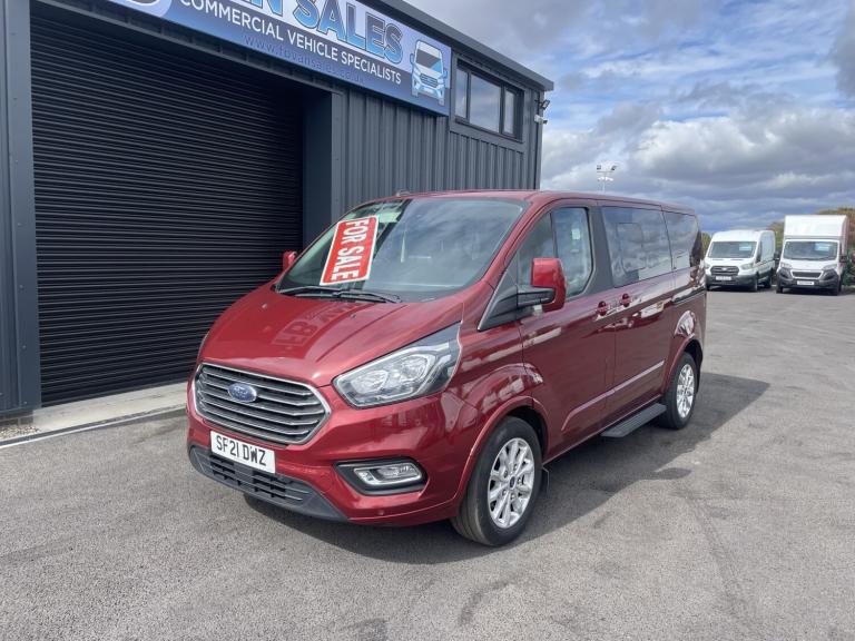 FORD TOURNEO CUSTOM 2.0 Tourneo Custom Titanium 5 Seats 320 L1 WITH RAMP ACCESS
