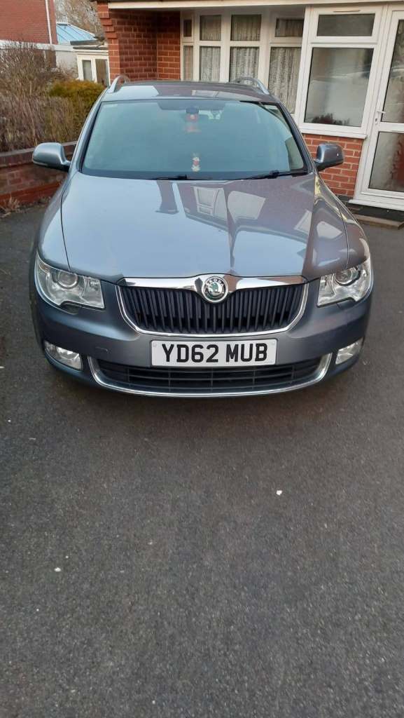Skoda, SUPERB 2.0 TDI (170bhp), Estate, 2012, Semi-Auto, 1968 (cc), 5 doors, Diesel