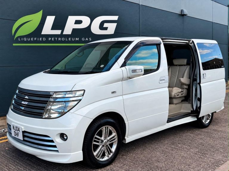 2021 Nissan Elgrand PETROL Automatic