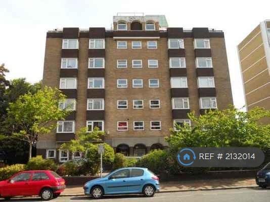 Studio flat in Hartington Place, Eastbourne, BN21 (#2132014)