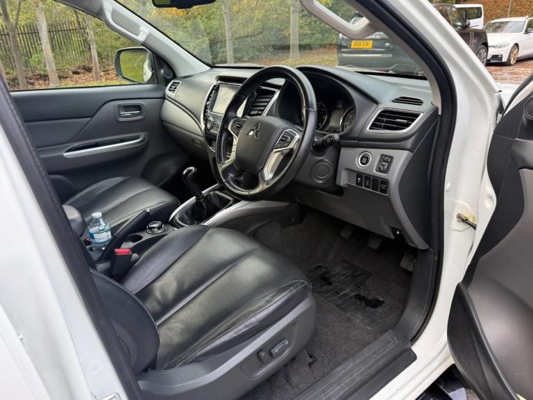 2020 Mitsubishi L200 Double Cab DI-D 181 Challenger 4WD PICK UP Diesel Manual