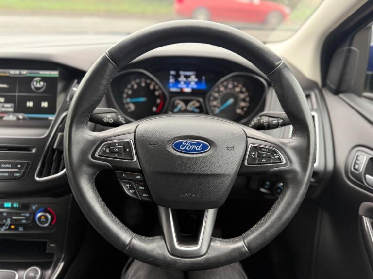 2015 Ford Focus 1.0T EcoBoost Titanium Auto Euro 6 (s/s) 5dr HATCHBACK Petrol Automatic
