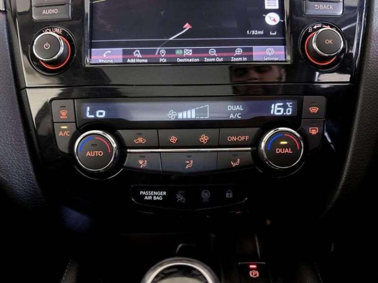 2019 Nissan Qashqai 1.5 dCi Tekna DCT Auto Euro 6 (s/s) 5dr Automatic SUV Diesel Automatic