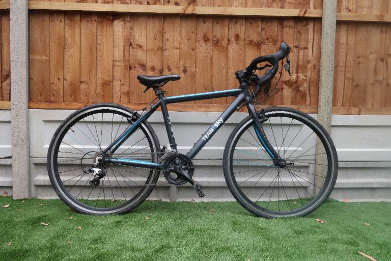 Frog 70 Road Bike - Team Sky - VGC