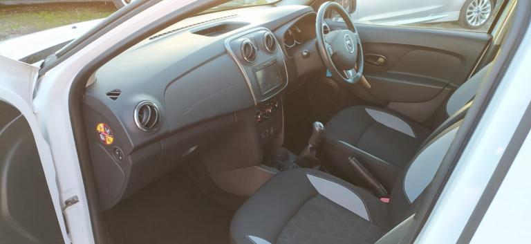 DACIA SANDERO STEPWAY 0.9 Stepway Laureate TCe 90 2015