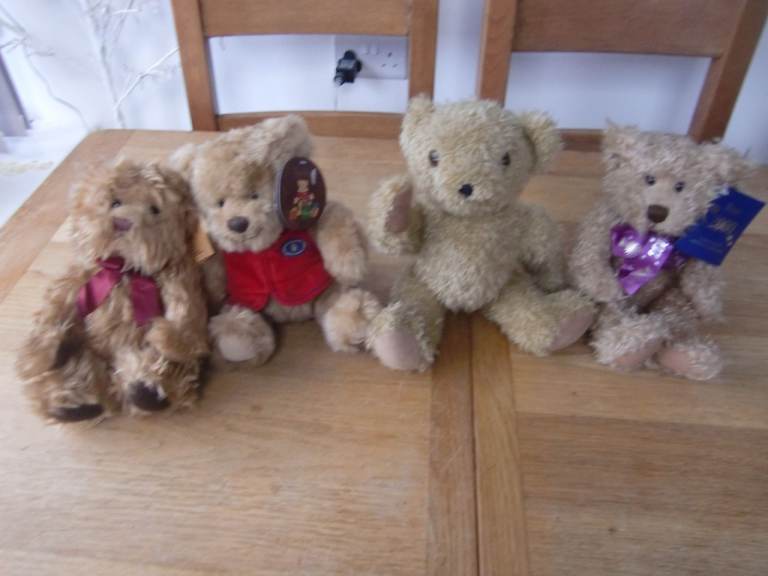 teddy bears : Harrods Benjamin bear. Renault bear. Gregory bear. Russ berrie toffee bear. AS PRICED