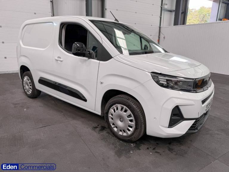 2024 24 VAUXHALL COMBO 1.5 TURBO D 2300 PRO PANEL VAN 5DR DIESEL MANUAL SWB EURO