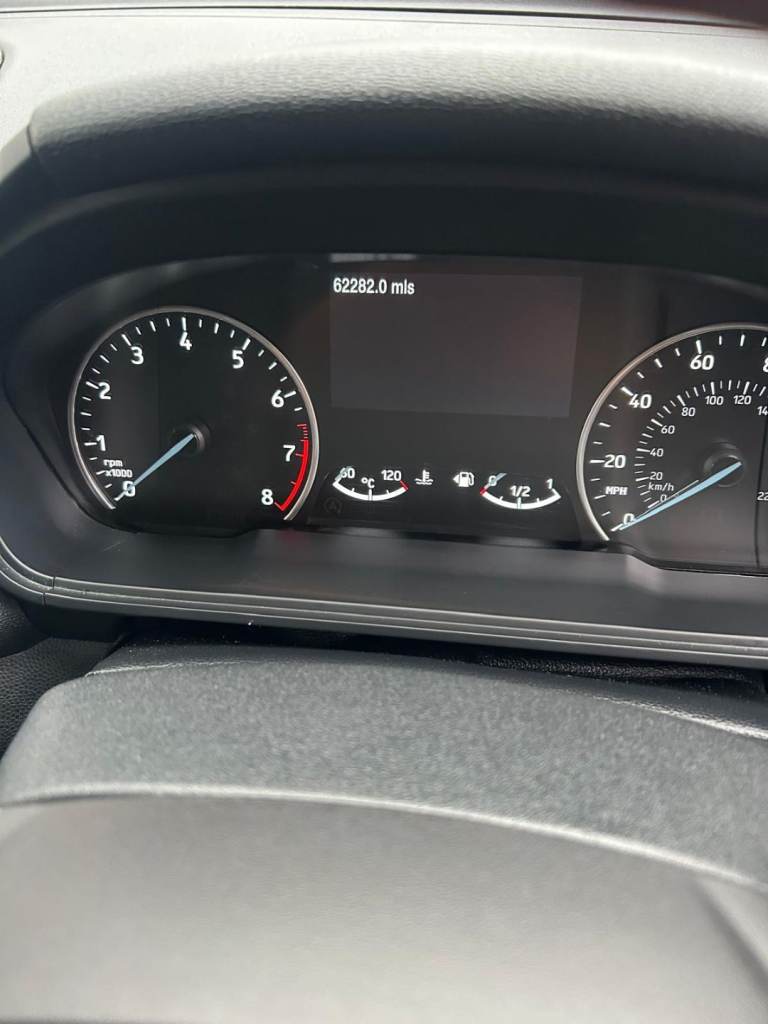 Ford, ECOSPORT, Hatchback, 2019, Manual, 999 (cc), 5 doors