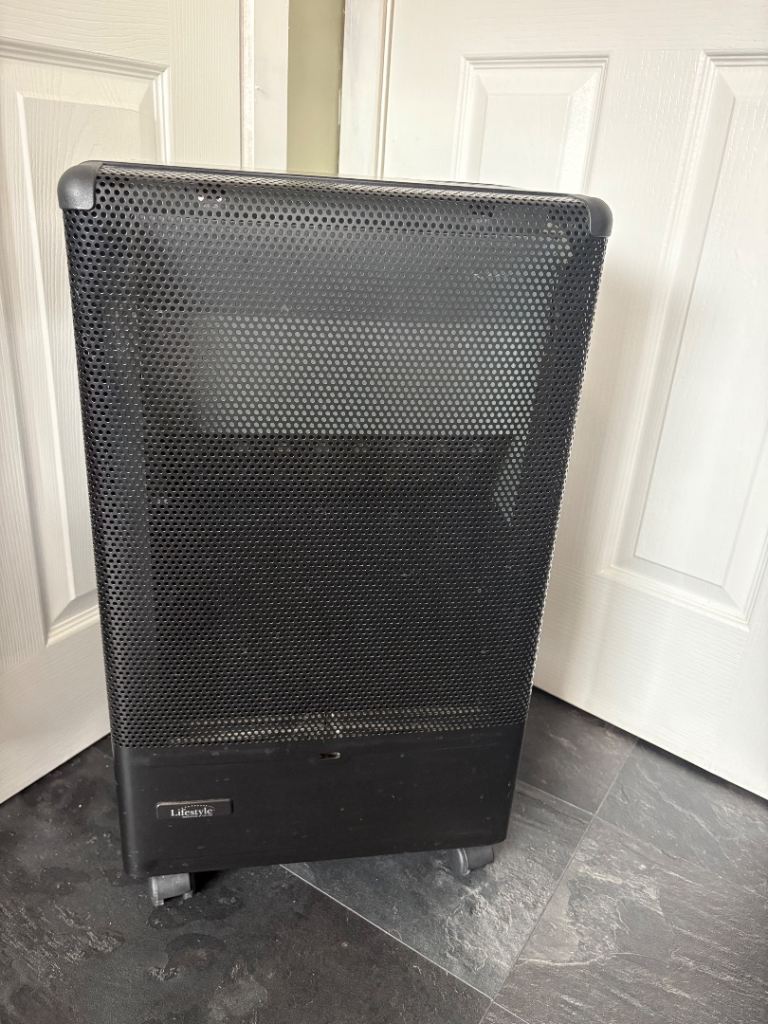 Black Calor Gas Heater with Empty Bottle – As Good As New