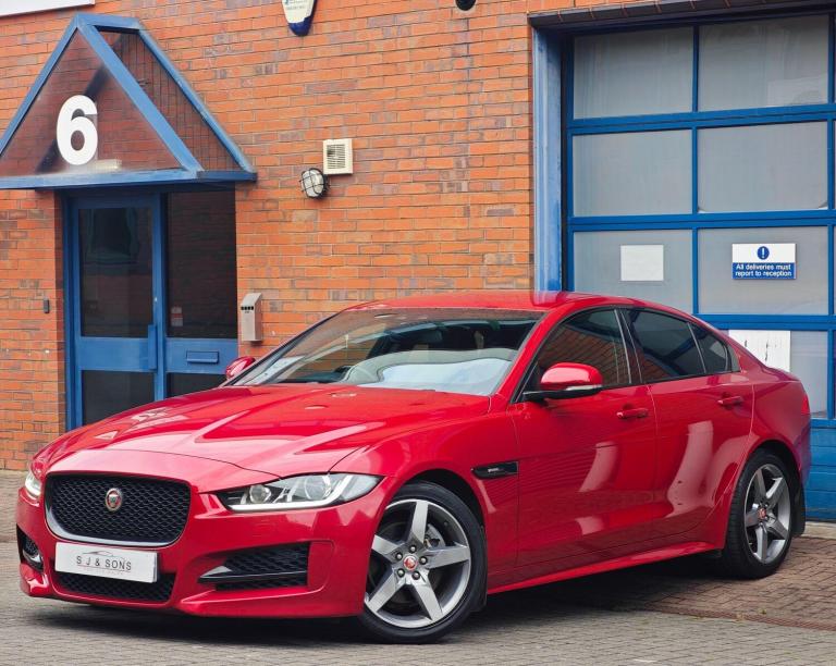 2015 Jaguar XE 2.0d [180] R-Sport 4dr Auto SALOON DIESEL Automatic