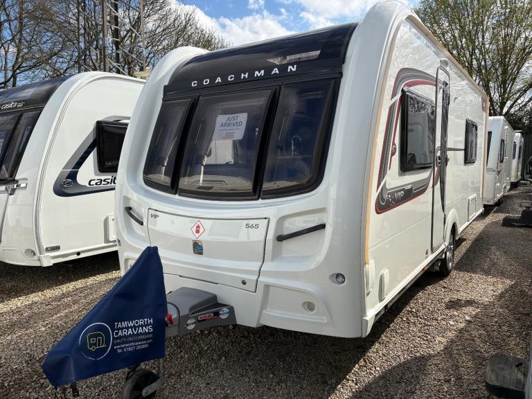 COACHMAN VIP 565 - FIXED SINGLE BEDS + END WASHROOM + MOTORMOVER