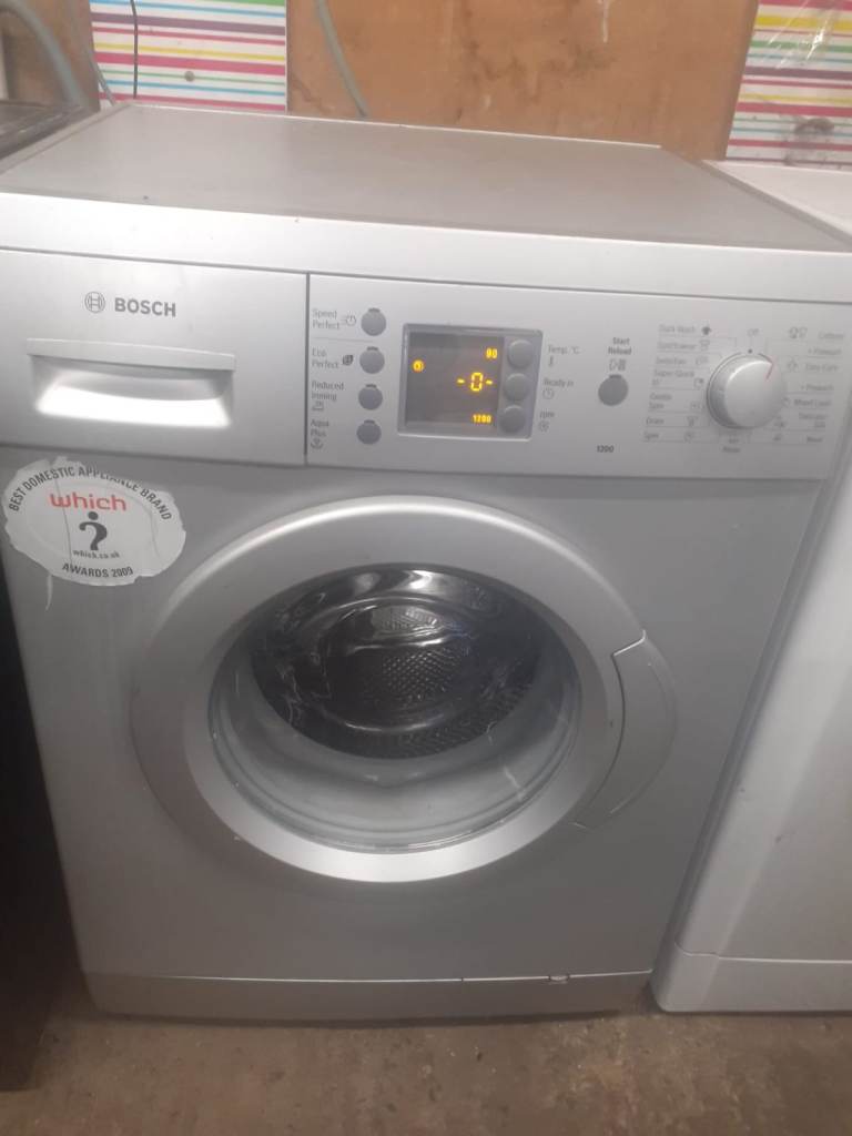 Bosch Washing Machine – Silver, Good Condition