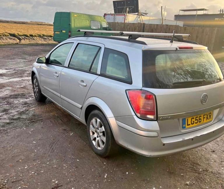 Vauxhall, ASTRA, Estate,  1.8 petrol automatic ulez free 