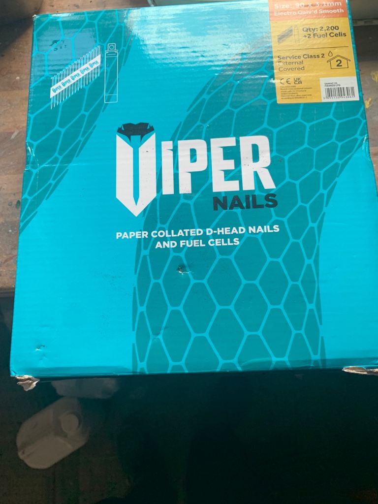 VIPER NAILS 