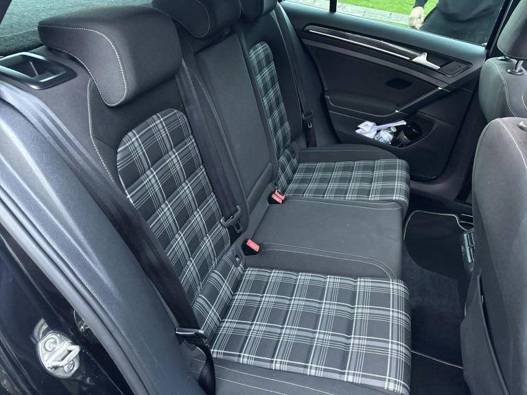 2016 Volkswagen Golf 2.0 TDI GTD 5dr DSG [Nav] HATCHBACK DIESEL Automatic