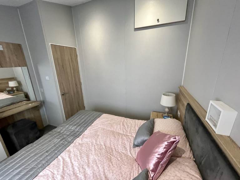 Luxury twin lodge for sale at Newquay Holiday Park, Cornwall TR8 4HS - Excellent condition