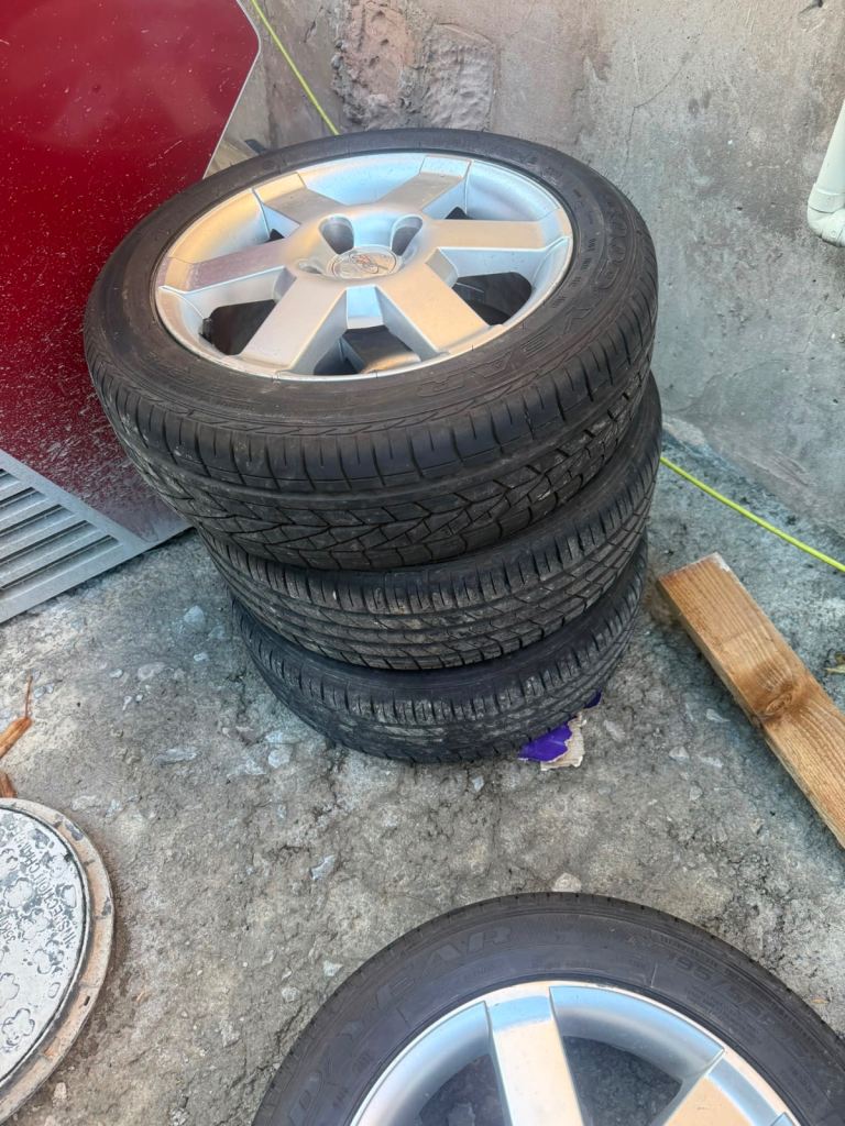 Full Set 4xTyres Vauxhall 16"