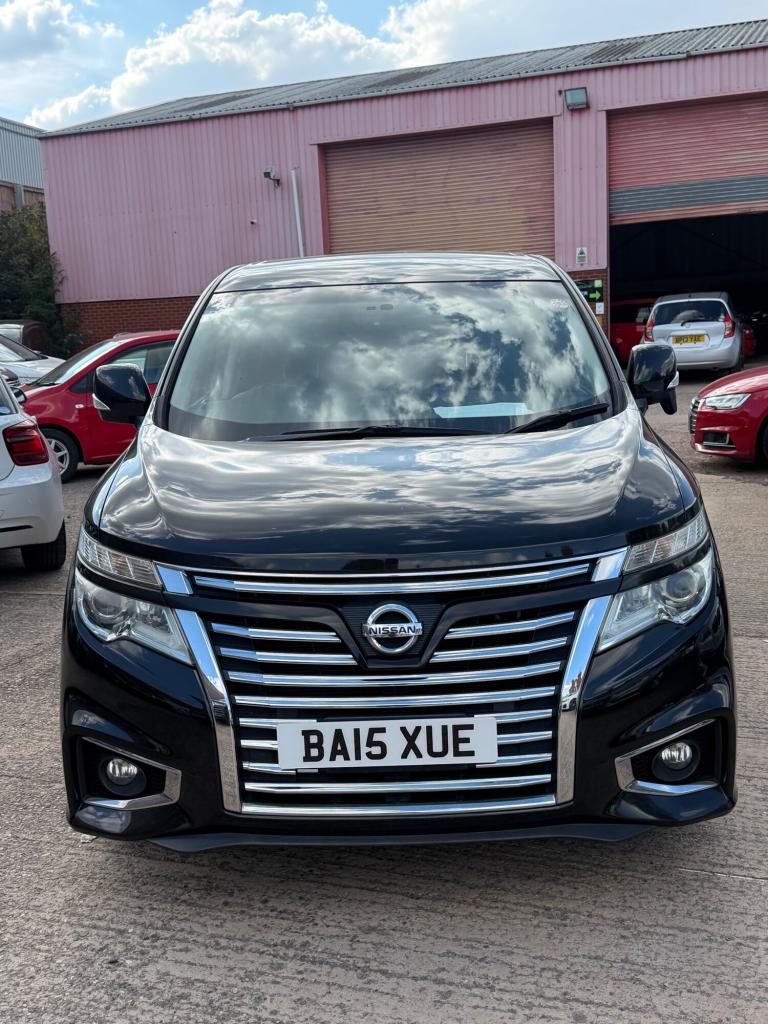 2015 Nissan Elgrand 2.5  mpv  Petrol Automatic
