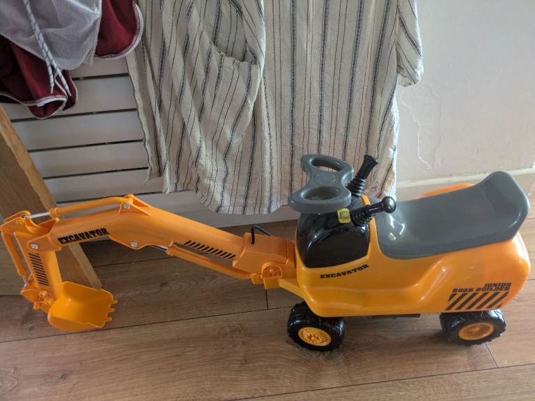 Kids Ride-On Excavator Toy – Orange, Good Condition