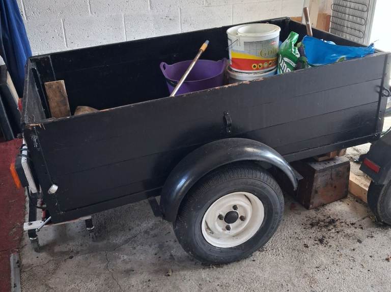 Trailer for sale 5ft-3ft