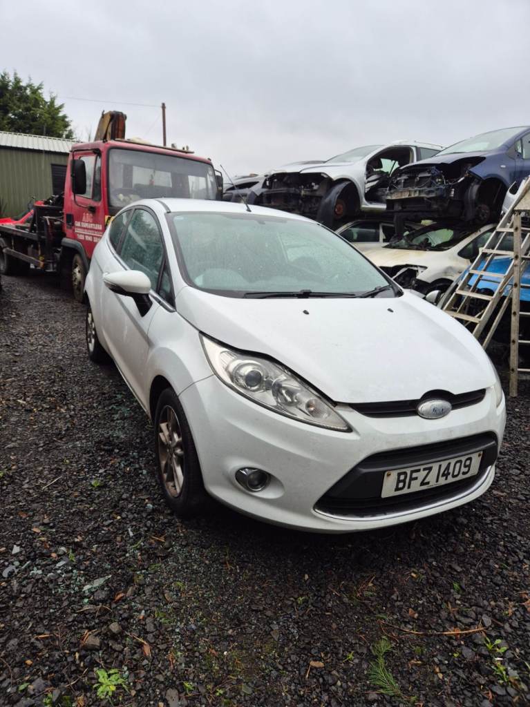 2010 FORD FIESTA 1.25 ZETEC PETROL BREAKING FOR PARTS