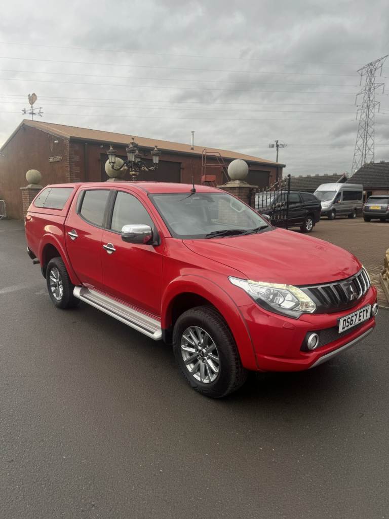 2017 Mitsubishi L200 DI-D 4WD BARBARIAN DCB Pickup Diesel Automatic