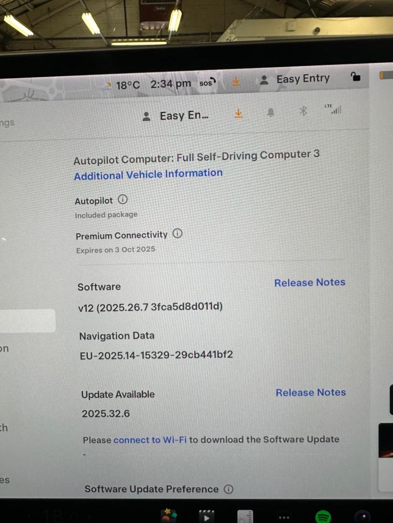 TESLA MODEL 3 (Dual Motor) Long Range Auto 4WDE 4dr 2021