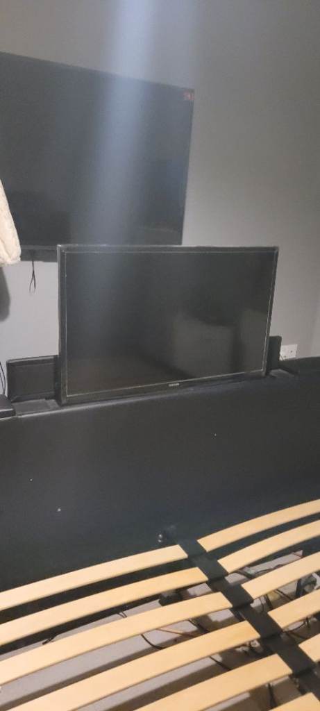 Super Kingsize TV Bed