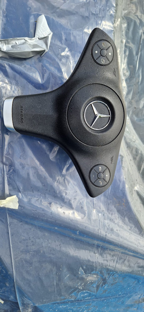 Mercedes Benz W203 CL203 CLC 08-11 Steering Driver Airbag Horn A2308602402