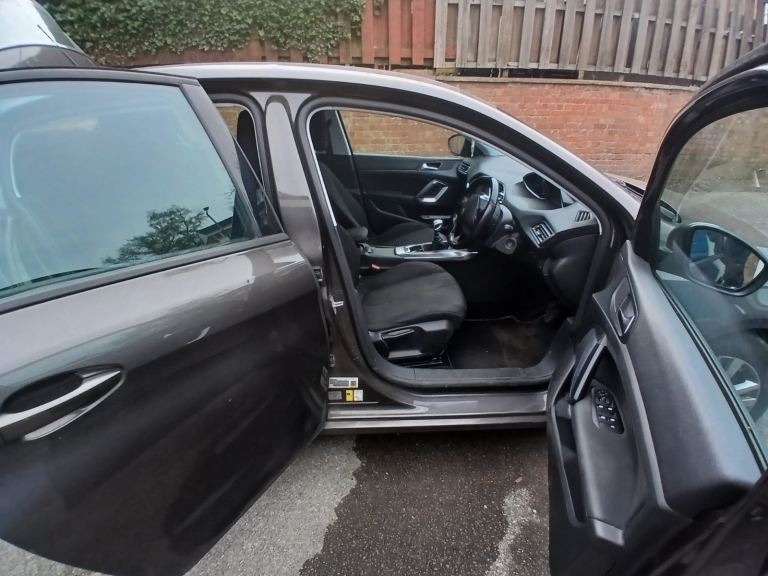 Peugeot, 308, Hatchback, 2014, Manual, 1598 (cc), 5 doors