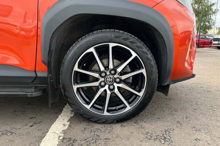 2023 Toyota Yaris Cross 1.5 Hybrid GR Sport 5dr CVT HATCHBACK PETROL/ELECTRIC Automatic