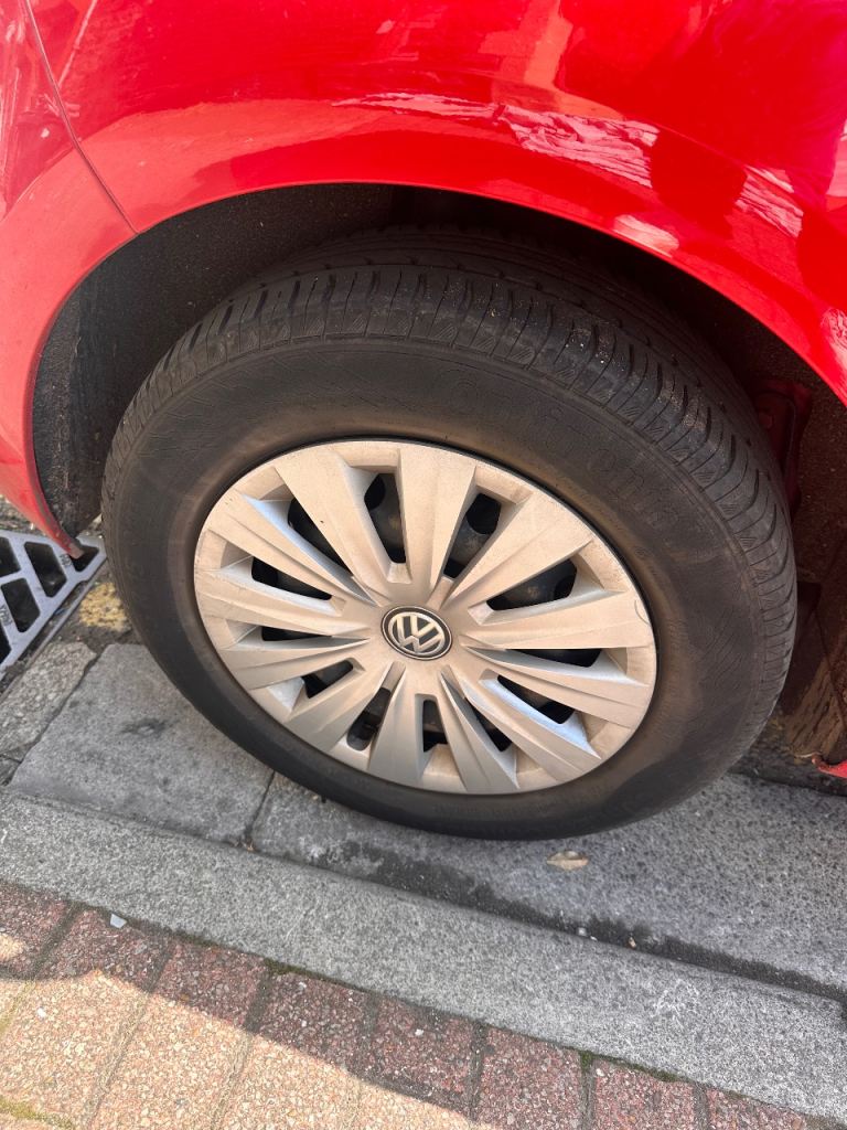 Vw golf 2013 trim and tyres 