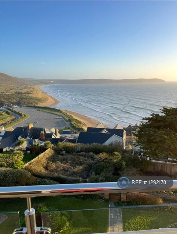 2 bedroom flat in Atlantic Court, Woolacombe, EX34 (2 bed) (#1292178)