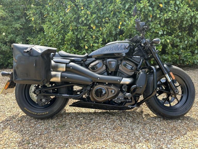 HARLEY-DAVIDSON SPORTSTER Sportster S Black Manual Petrol 2022- Huge extras -