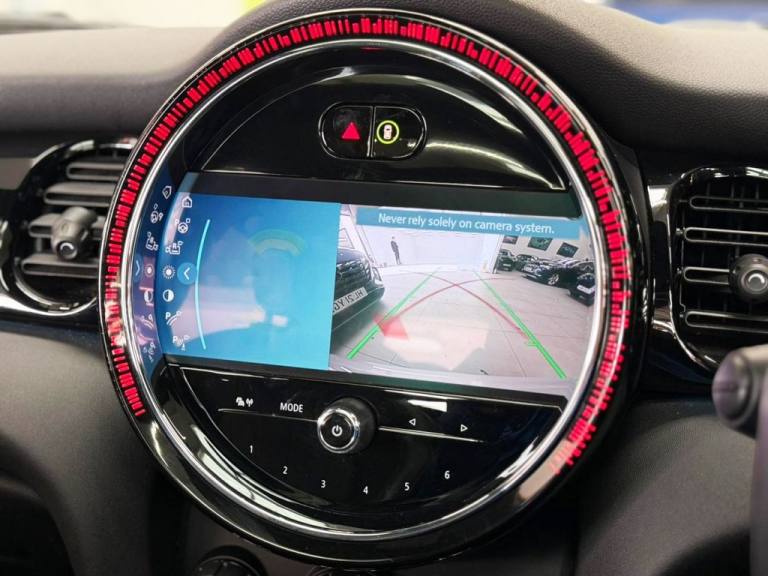 2021 MINI Electric Hatch Cooper SE 32.6kWh Level 3 Hatchback 3dr Electric Auto (184 ps) Hatchback...