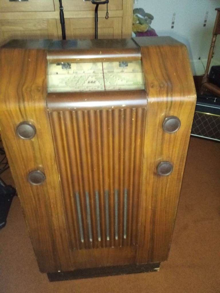 Vintage GEC radio 1940 ish