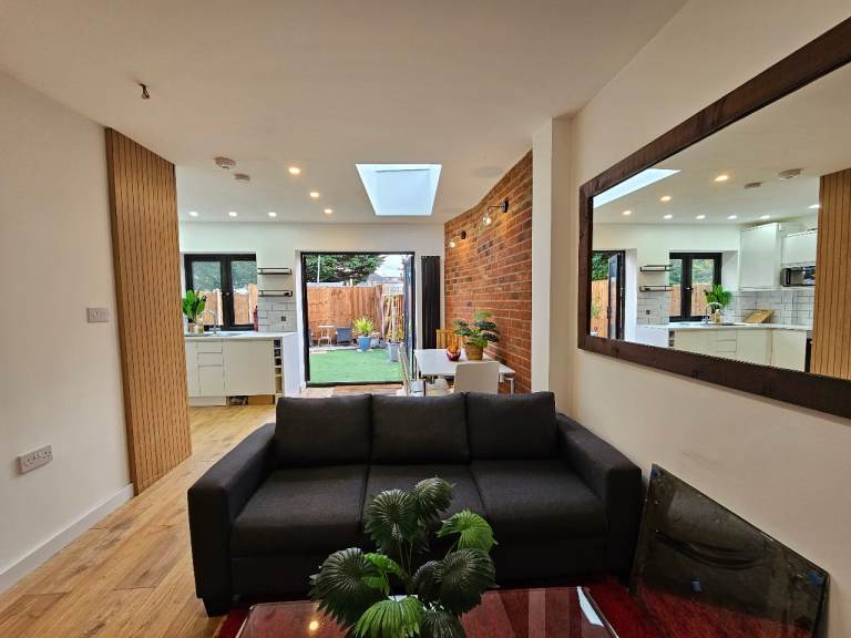 4 Bedroom House in Barking - RM8 AVAILABLE 1st July 2026