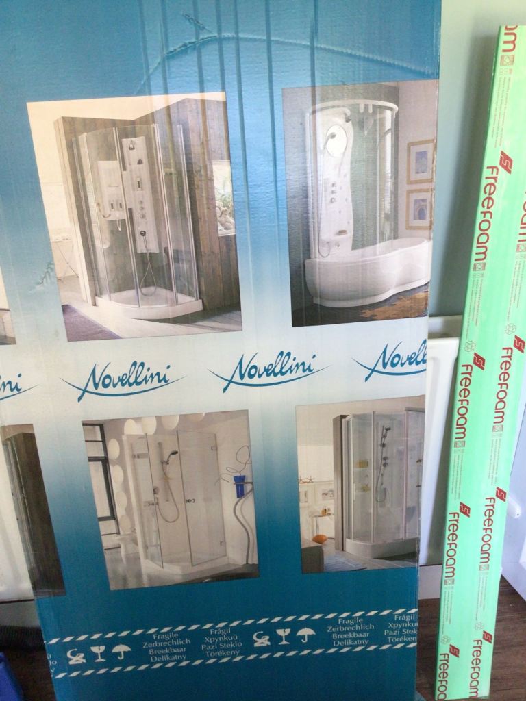 Novellini Shower screen enclosure 