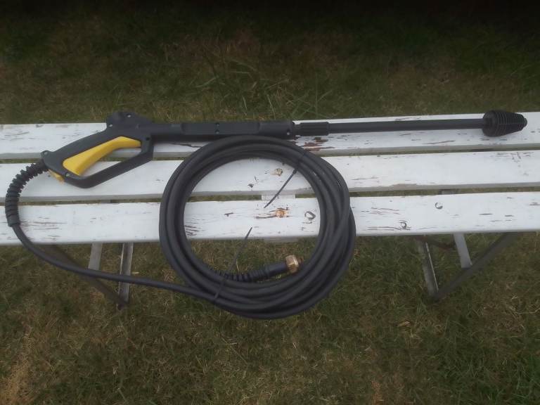 Karcher Pressure Washer Gun + hose