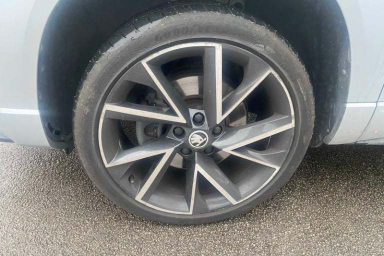 2021 Skoda Karoq 1.5 TSI Sport Line 5dr DSG Automatic SUV Petrol Automatic