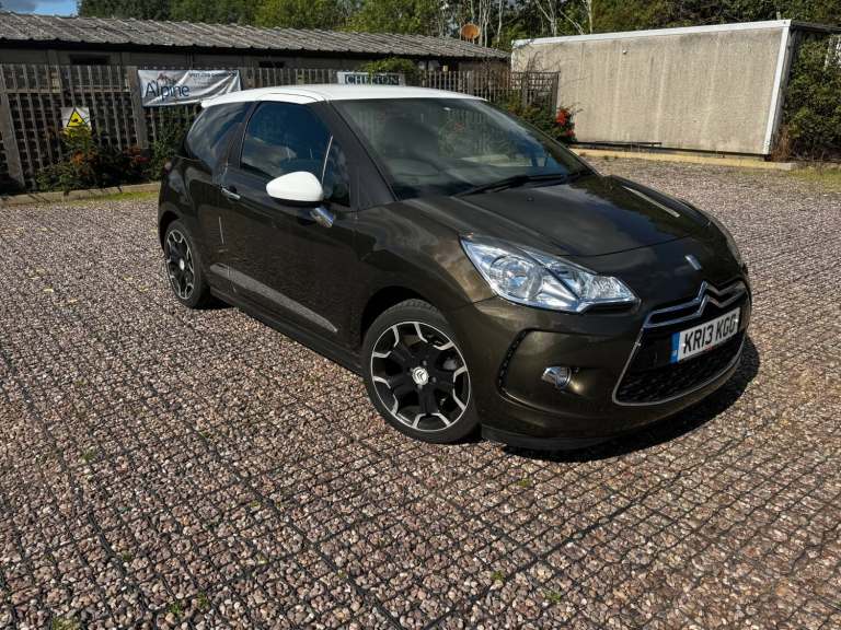 2013 Citroen DS3 1.6 e-HDi 110 Airdream DSport 3dr Metallic Paint HATCHBACK Diesel Manual
