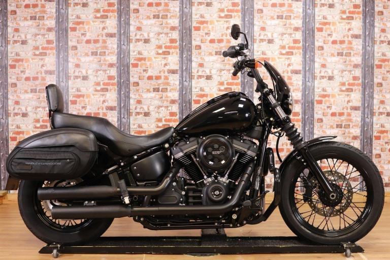 2020 HARLEY DAVIDSON FXBB STREET BOB 107 - 6,021 MILES! - VANCE AND HINES PIPES