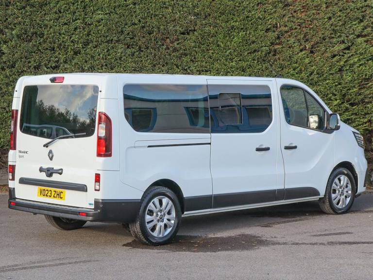 2023 Renault Trafic LL30 Sport Nav 2.0DCI 145BHP L2 LWB 9 SEAT MINIBUS, Rev Cam, Air Con, Cruis M...
