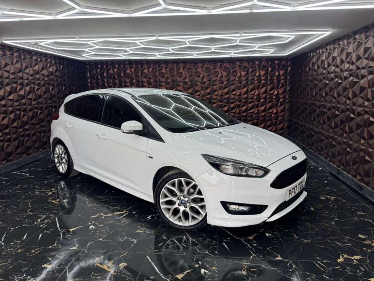 2017 Ford Focus 1.0 Focus ST-Line 5dr Hatchback Petrol Manual